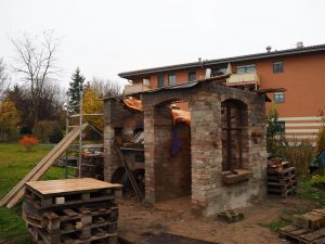 Rohbau steht